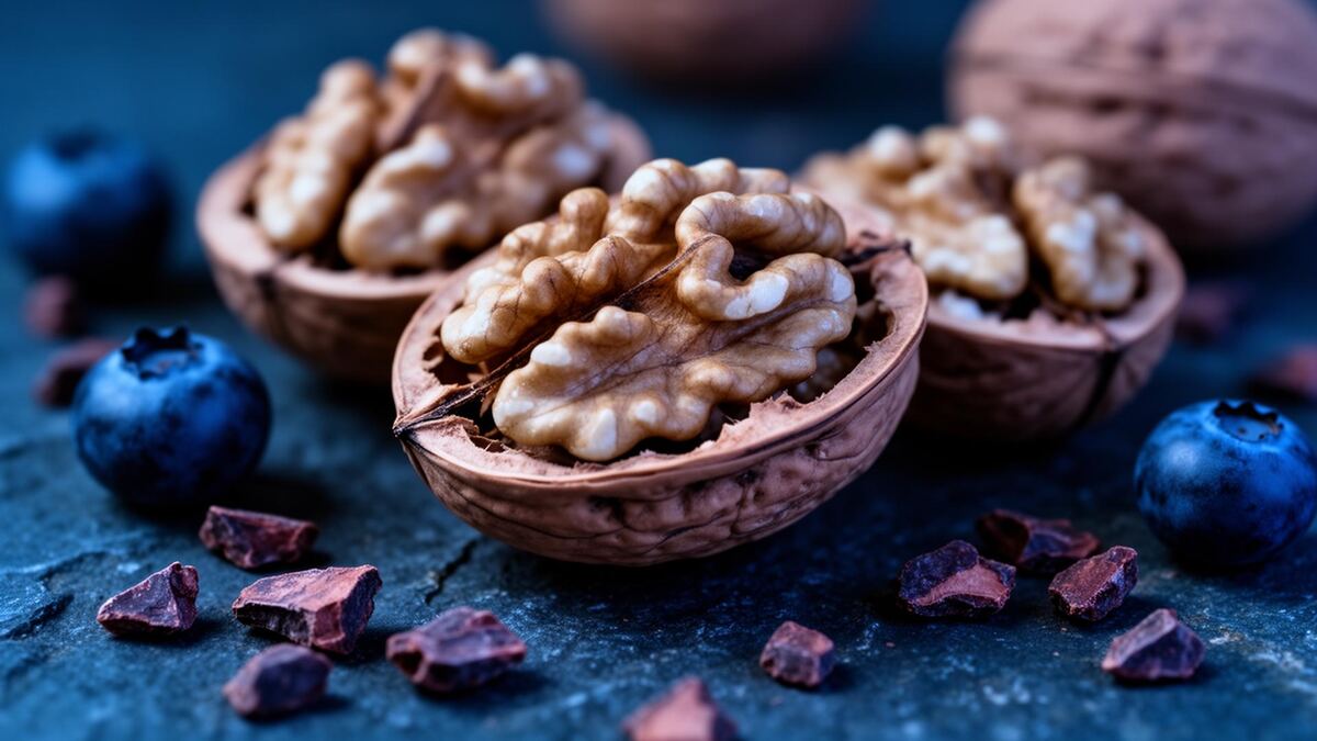 Noix, myrtilles et éclats de cacao : aliments du cerveau